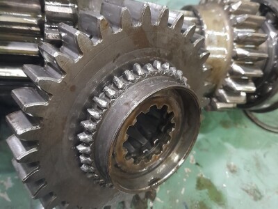 Remont traktora IMT 577