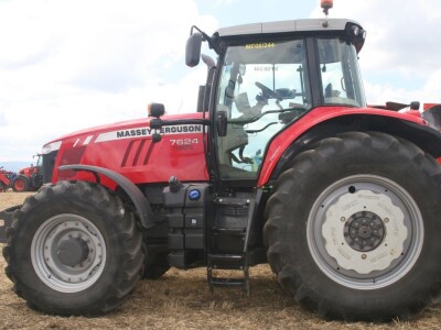 Massey Ferguson 7624