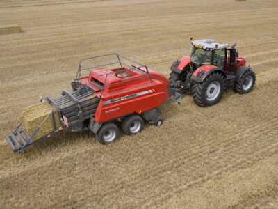 Traktor Massey Ferguson 8600