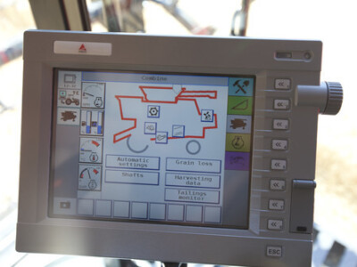 Kombajn Massey Ferguson Kombajni MF Beta