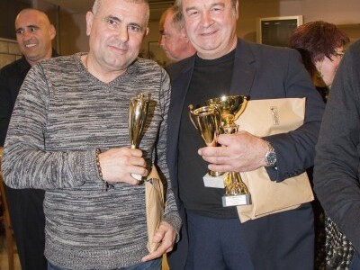 2 uspješna zadarska maslinara, dr. Ivica Vlatković, vice šampion, jedan od četvero vice šampiona na manifestaciji i Borislav Pedić 2 uspješna zadarska maslinara, dr. Ivica Vlatković, vice šampion, jedan od četvero vice šampiona na manifestaciji i Borislav Pedić