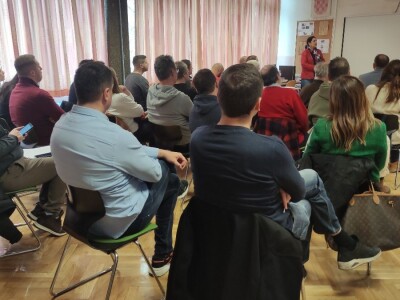 Mi stvaramo tržište za vas! Grad Zagreb poručuje ekološkim poljoprivrednicima Mi stvaramo tržište za vas! Grad Zagreb poručuje ekološkim poljoprivrednicima