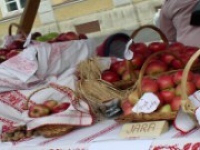 Jarini proizvodi na podravskim Danima voća