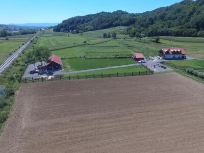 Milk Bar (OPG Mario Krog)