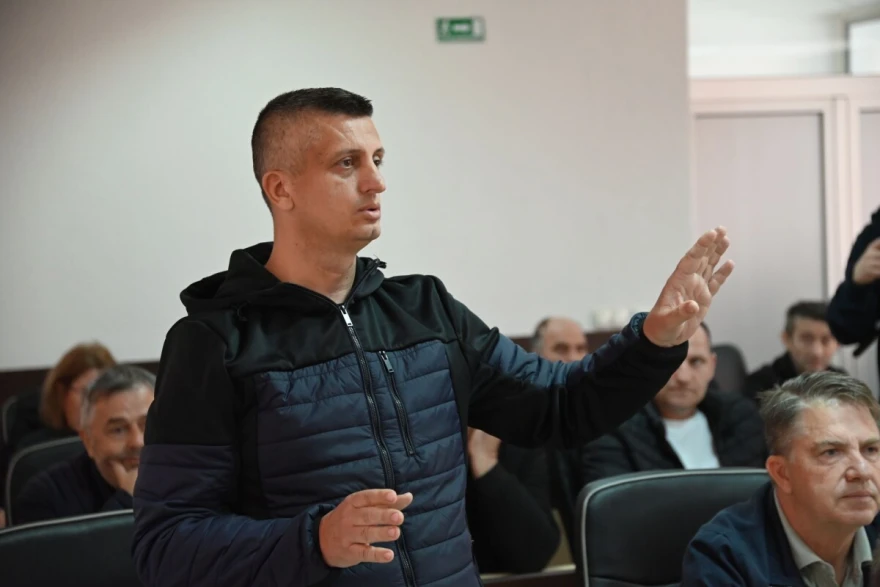 Elvir &Scaron;ehić