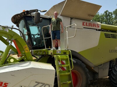 Ministar poljoprivrede u žetvi