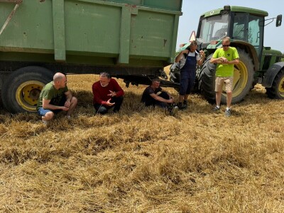 Ministar poljoprivrede u žetvi