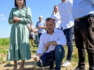 Ministrica poljoprivrede obišla je poljoprivrednike u Općini Petrijanec koji su stradali u nedavnoj tuči