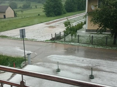 Mještani sela Boljkovac i Dobrošin gledali kako u nekoliko minuta nestaje sav njihov trud
