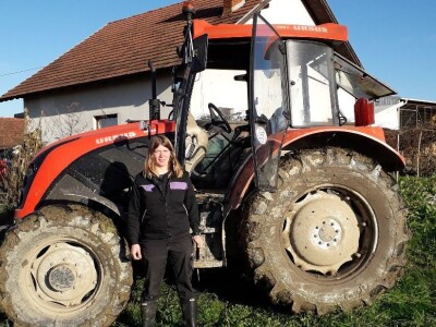 Mlada Slađana, najtraženiji seoski radnik