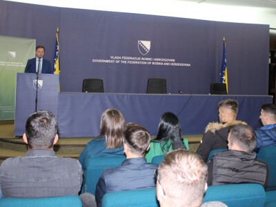 Mladi poljoprivrednici preuzeli rješenja za pokretanje poslovanja