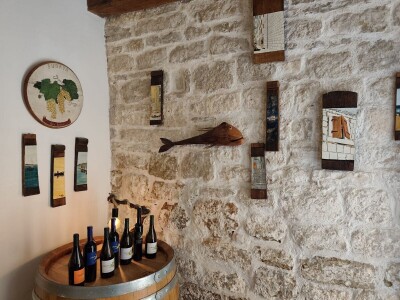 Mladi vinari i vinogradari sa otoka Visa