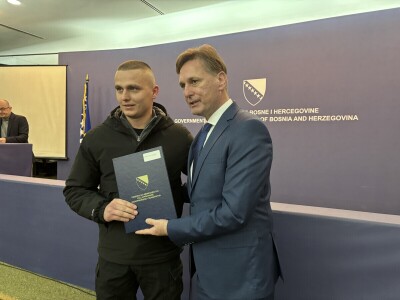 Mladim poljoprivrednicima uručena rješenja