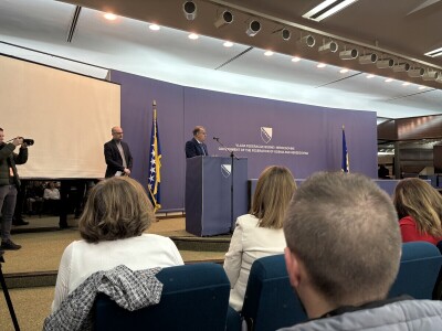 Mladim poljoprivrednicima uručena rješenja