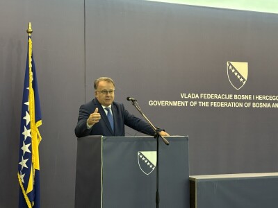 Mladim poljoprivrednicima uručena rješenja