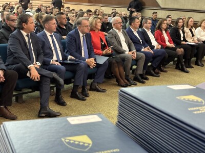 Mladim poljoprivrednicima uručena rješenja