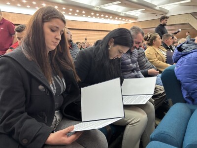 Mladim poljoprivrednicima uručena rješenja