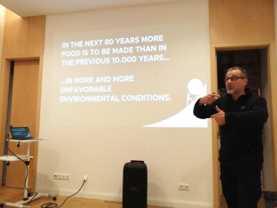 Modularni sustav fenotipizacije biljaka u Poljoprivrednom institutu u Martonvasaruu Modularni sustav fenotipizacije biljaka u Poljoprivrednom institutu u Martonvasaruu