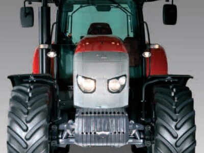 Traktor McCormick MTX