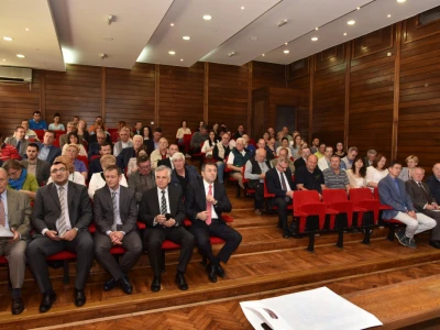 Naučno-stručni skup "Nove sorte i konovi vinove loze"