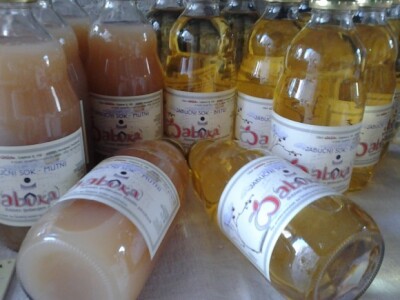 Prirodni sokovi su kupcima skupi