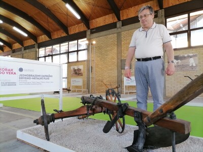 Muzejska postavka "Na korak do veka"