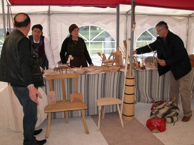 Zanimljivi primjerci narodnih rukotvorina izloženi na 11. NS pršuta u Sinju