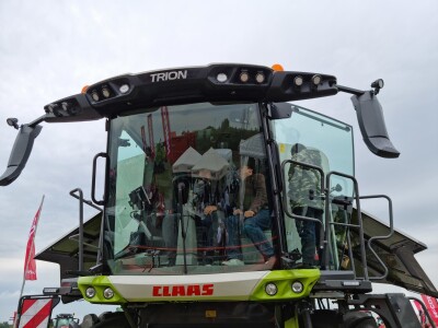 Na FarmShow premijerno prikazani Claasovi kombajni Trion 530 i 720