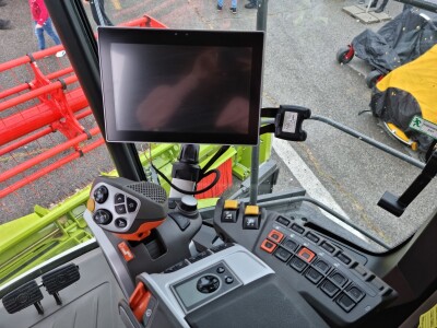 Na FarmShow premijerno prikazani Claasovi kombajni Trion 530 i 720