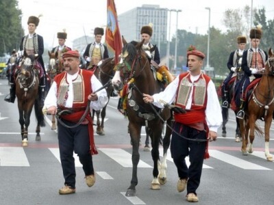 Na nogama alkarskih momaka opanci oputari Ljiljane Vojković Na nogama alkarskih momaka opanci oputari Ljiljane Vojković
