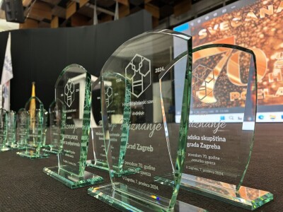 Hrvatski pčelarski savez proslavio 70 godina djelovanja Hrvatski pčelarski savez proslavio 70 godina djelovanja