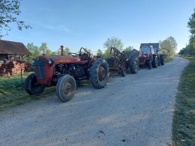 Na traktorijadi kod Janjića obradili 4 hektara zemlje Na traktorijadi kod Janjića obradili 4 hektara zemlje