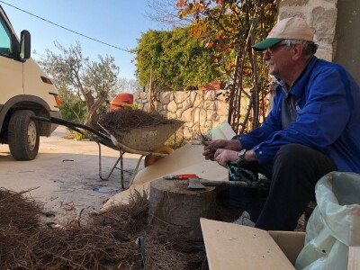 NADINSKO BLATO - Sadnja novog vinograda u jeku pandemije