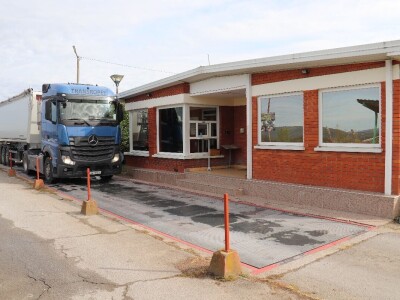 Najveći doradni centar za sjemena u Derventi