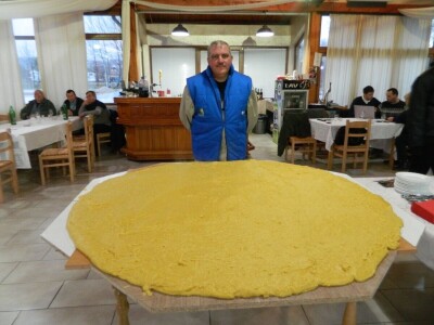 Napravio najveći kačamak u Srbiji