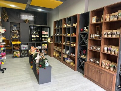 "Naša prodavnica" u Prnjavoru okupljanje domaće proizvođače