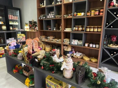 "Naša prodavnica" u Prnjavoru okupljanje domaće proizvođače