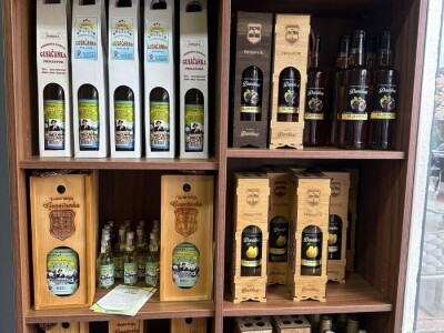 "Naša prodavnica" u Prnjavoru okupljanje domaće proizvođače