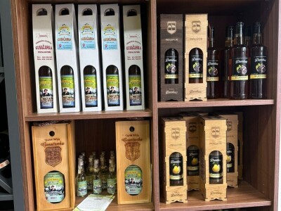 "Naša prodavnica" u Prnjavoru okupljanje domaće proizvođače