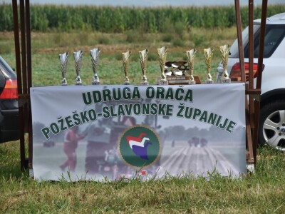 Natjecanje orača: Najbolji Nikica Marić, Miroslav Bartolović i Marija Bralić