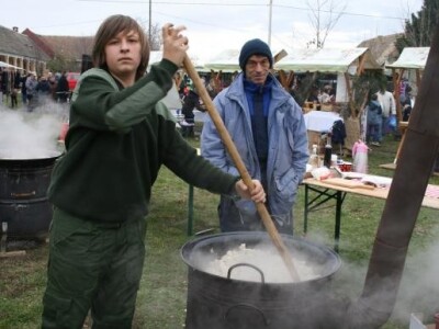 Natjecanje u pripravljanju čvaraka
