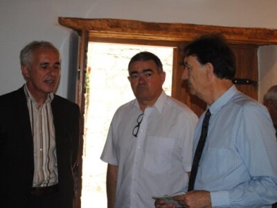 Područje Novigradskog mora, u čijoj blizini se nalaze navedeni objekt, je sjecište nekoliko geografskih, geoloških, ekoloških i klimatskih regija Hrvatske