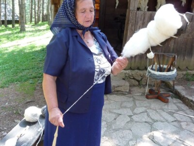 Nekada proizvodnja konoplje i vune