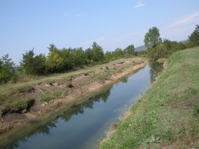 Nekoć izgrađeni sustav navodnjavanja - danas nije u funkciji poljoprivrede