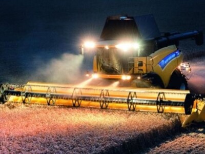 Kombajn New Holland CR9000