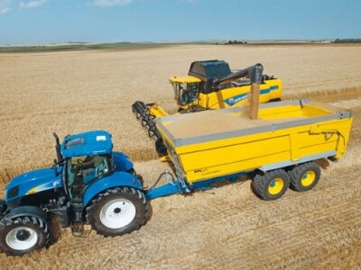 Kombajn New Holland CX5000 & CX6000
