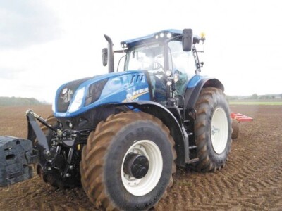 New Holland  T. 7.315