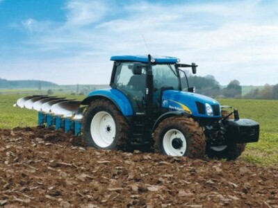 Traktor New Holland T6000 Delta/Plus/Elite
