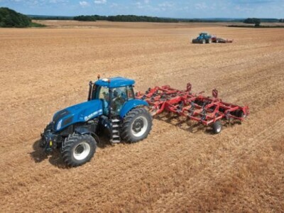 Traktor New Holland T8