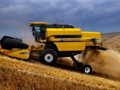 Kombajn New Holland TC5000